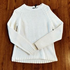 Gap sweater
